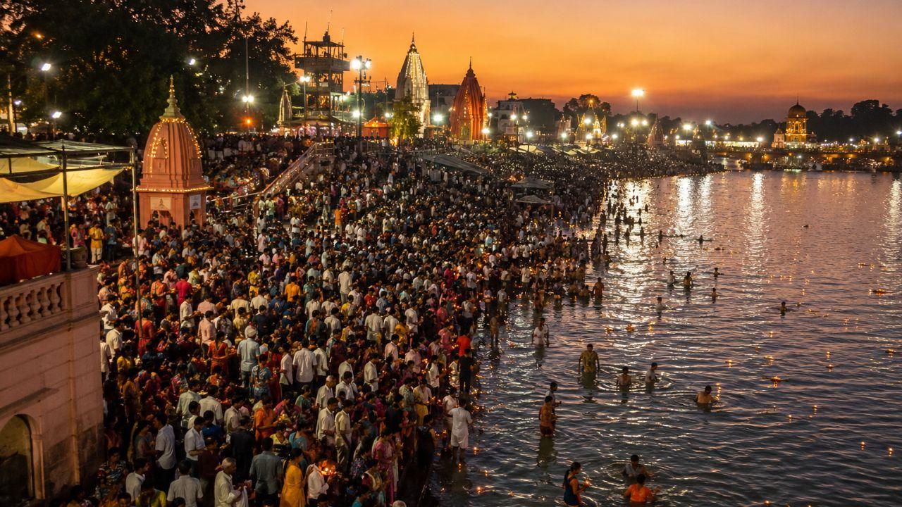 अधिकमास के अंतिम दिन उज्जैन में आस्था का महासंगम, शिप्रा तट पर श्रद्धालुओं की भीड़