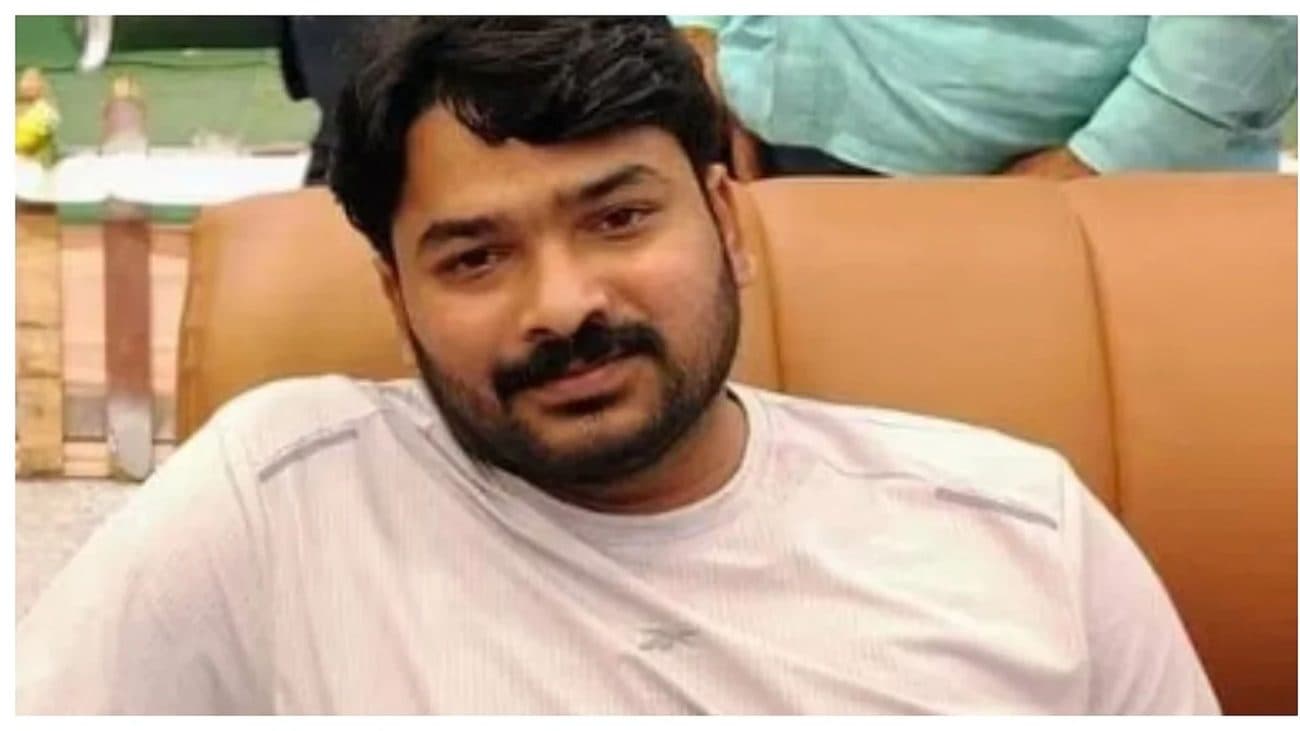 खान सर पर FIR दर्ज नहीं होने से नाराज हुए रोशन आनंद, बोले – ‘न्याय नहीं मिला तो कोर्ट जाएंगे’