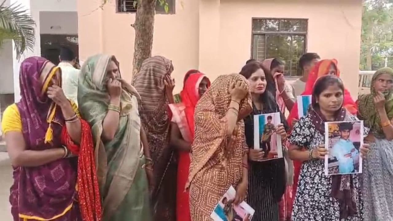 लापता बालक का सुराग नहीं, मोबाइल पर ऑनलाइन गेम खेलने में था एक्सपर्ट, परिजनों ने बहला फुसलाकर ले जाने की आशंका जताई