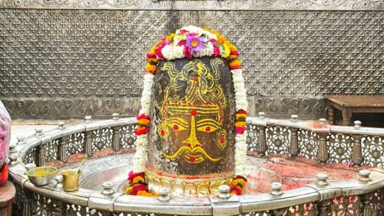 श्रावण में महाकाल दर्शन के नए नियम लागू, मंदिर में मोबाइल रहेगा बैन, पहले से ज्यादा भव्य होगी सवारी