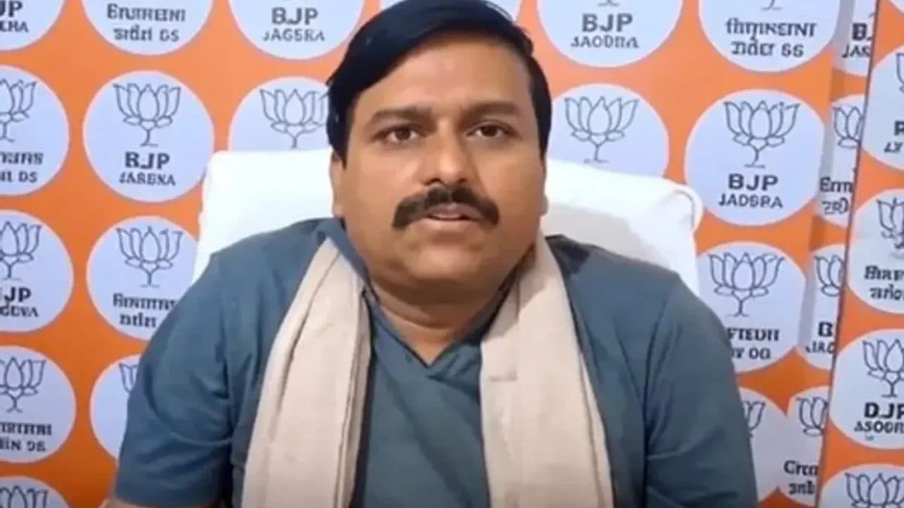 MP में मां बगलामुखी मंदिर के चढ़ावे में अनियमितता और अवैध वसूली के आरोप, मंत्री धर्मेंद्र लोधी बोले “दोषियों पर होगी कड़ी कार्रवाई”