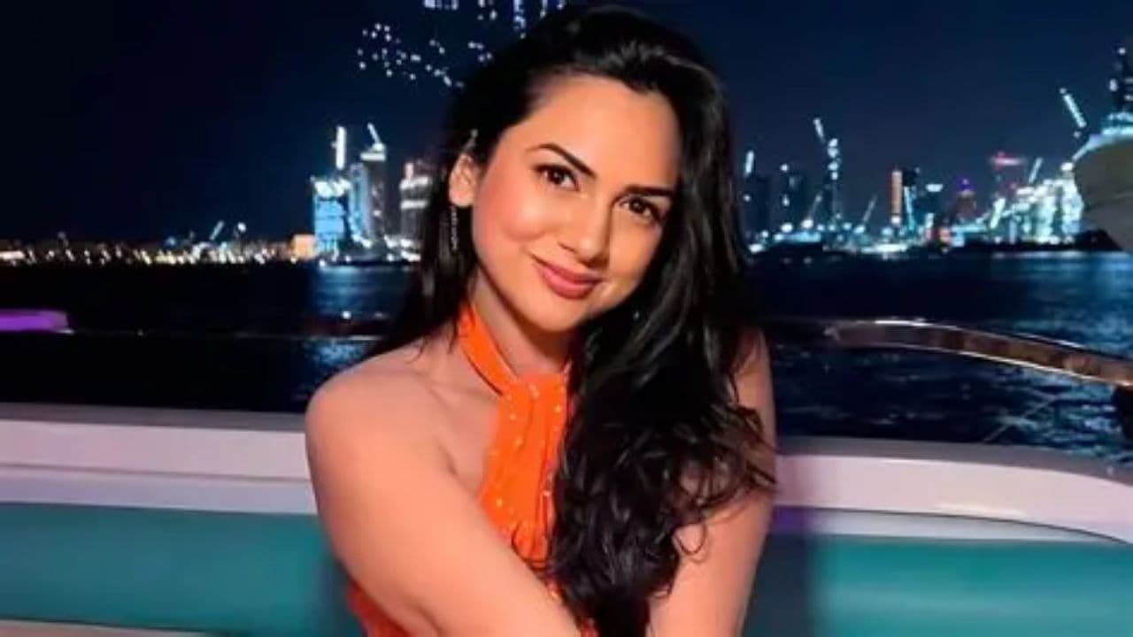 ‘लॉकअप 2’ में आकांक्षा चमोला का बड़ा खुलासा, लड़कियों के साथ रिश्तों को किया कबूल