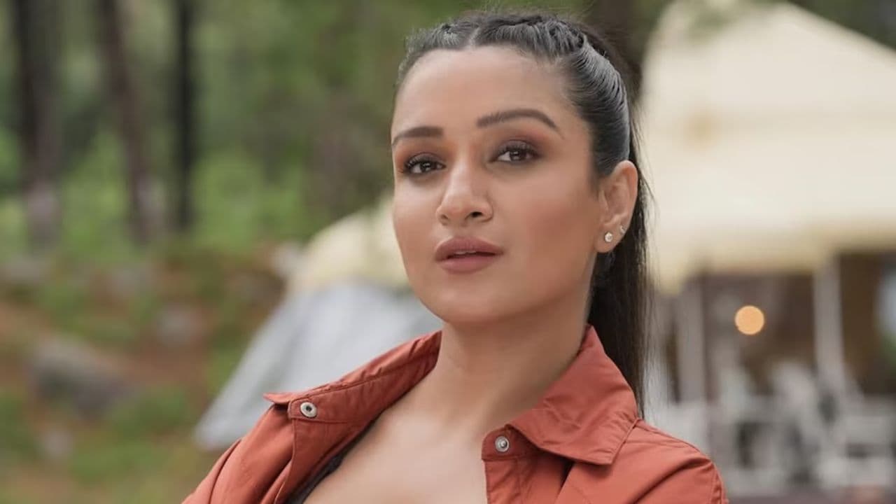 महादेव सट्टा ऐप केस: ED ने बिग बॉस फेम शेफाली बग्गा से घंटों की पूछताछ, जांच में बड़े खुलासे