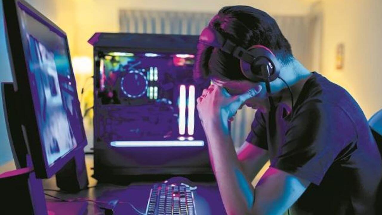 मुंबई-पुण्यातील ‘ऑनलाईन गंडा’ घालणाऱ्या कॉल सेंटर्सवर कारवाई; सीबीआयच्या छापेमारीत 3 जण अटकेत