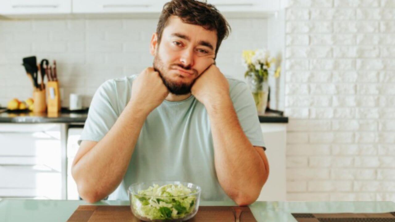 तापामुळे तोंडाची चव बिघडलीय? ‘हे’ घरगुती उपाय दूर करतील कडवटपणा