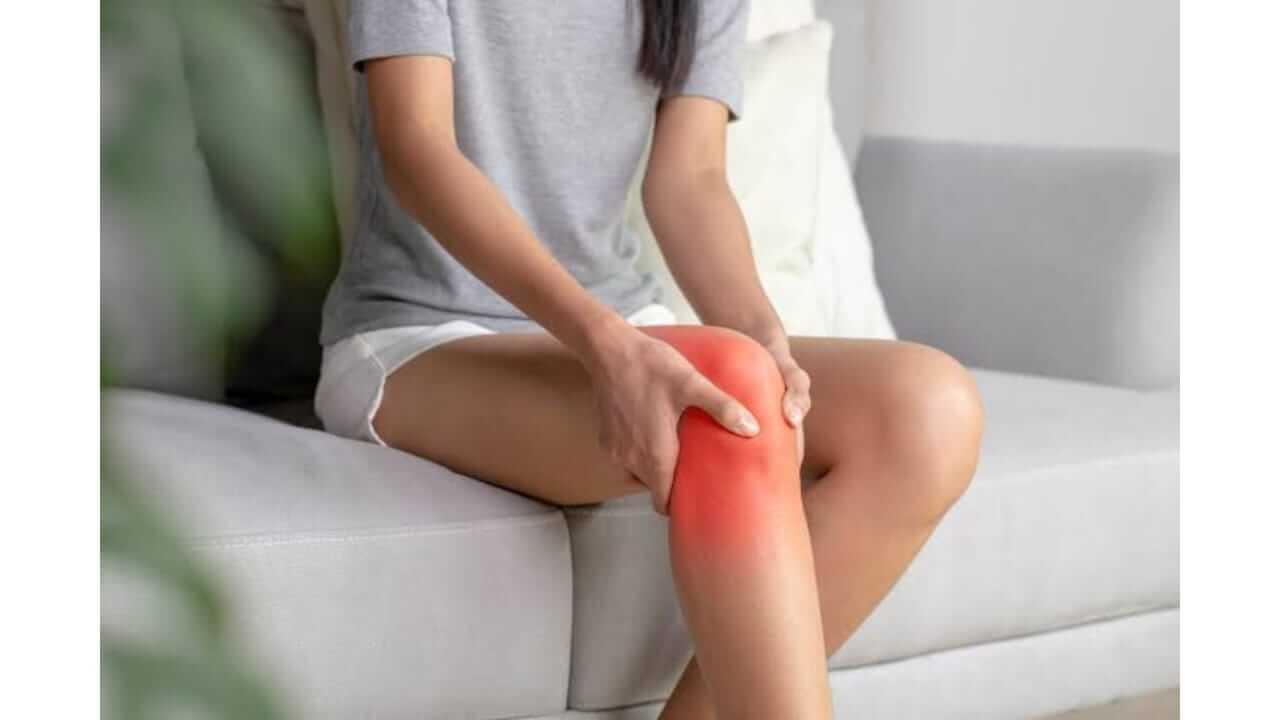 तरुणांमध्येही गुडघेदुखीची समस्या वाढत आहे? अशी घ्या खबरदारी!