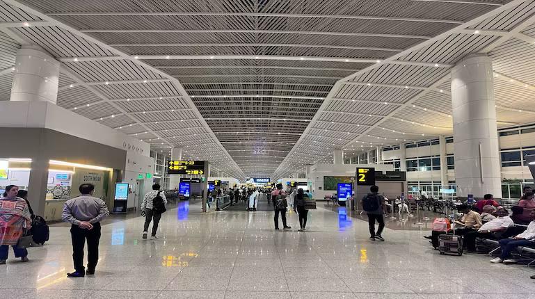 भारतात महिलांसाठी सर्वात सुरक्षित विमानतळ कोणतं?, मिळतात इतक्या सुविधा