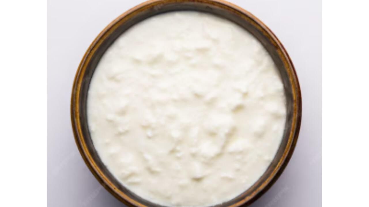 दह्यात मिसळून खा फक्त ‘हा’ एक पदार्थ, वजन कमी होण्यापासून ते डायबिटीसपर्यंत मिळतील अनेक फायदे