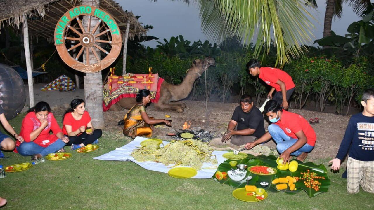 Hurda Party : हुरडा पार्टीची बातच न्यारी!! थंडीत बेत आखाच, काय खास असतं?