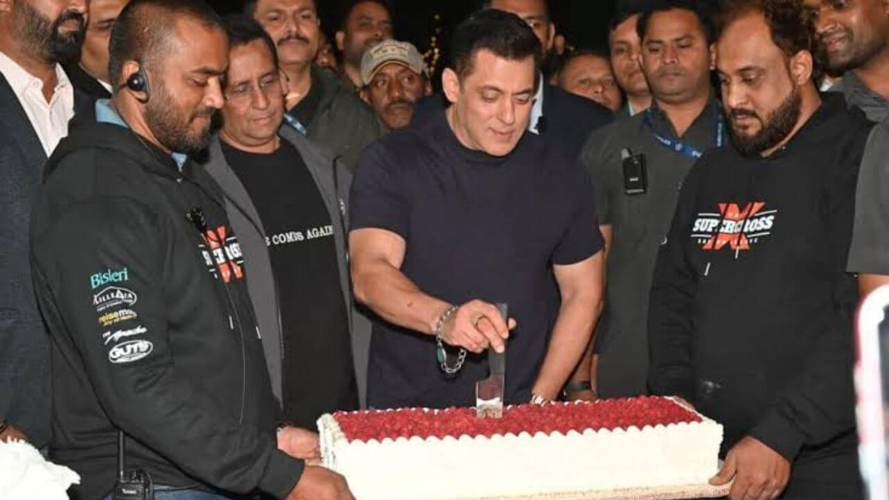 Salman Khan Birthday : 60व्या वर्षीही ‘भाईजान’चा तोच दबदबा! पनवेलमध्ये शाही वाढदिवस, धोनीसह बॉलिवूडची तुफान गर्दी