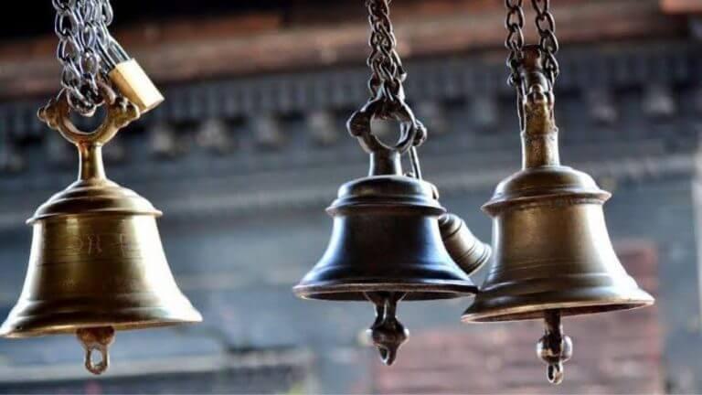 Adhyatma News : मंदिरात घंटा वाजवणे फक्त भावनिक विषय नाही, तर यामागे दडलंय विज्ञान