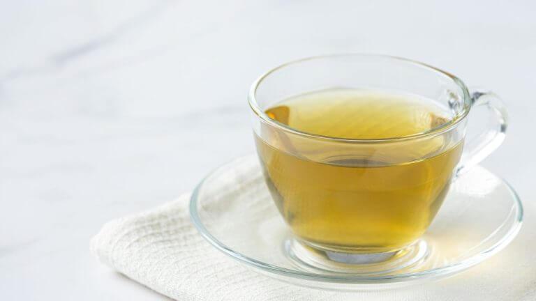 दररोज प्या ग्रीन टी, त्वचेला मिळतील ‘हे’ जबरदस्त फायदे