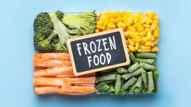 फ्रोजन फळे आणि भाज्या किती दिवस टिकतात? जाणून घ्या काय सांगतात तज्ज्ञ