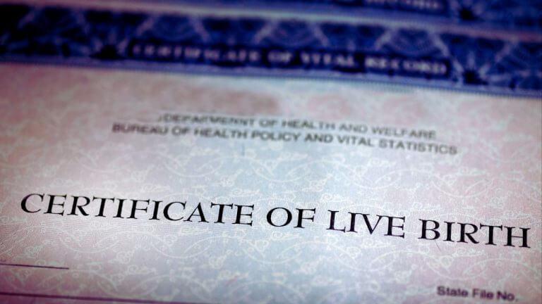 जळगावातील ओसाड गावातून काढले तब्बल 5 हजार जन्मदाखले, प्रशासन गाफील; गावकऱ्यांकडून चौकशीची मागणी