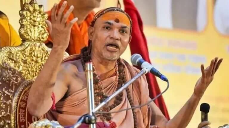 शंकराचार्यांवरुन प्रयागराजमध्ये संघर्ष शिगेला, वादाच्या धुरळ्यात 4 शंकराचार्य दिल्लीत एकवटणार