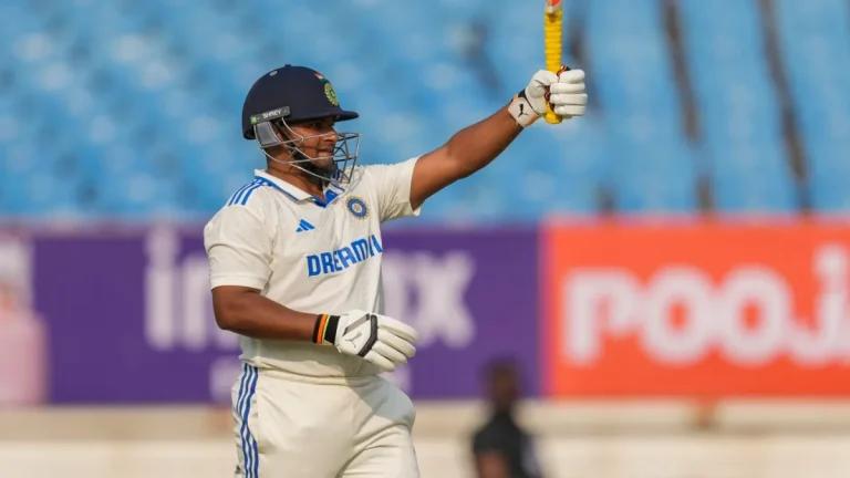 टीम इंडियापासून बाहेर असलेल्या खेळाडूने ठोकले आणखी एक शतक, देशाकडून खेळण्याची संधी कधी मिळणार?