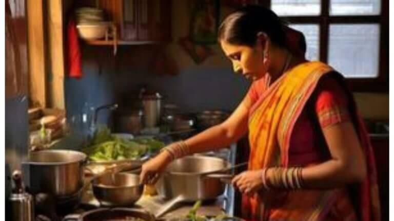 Vastu Tips : सकाळी आंघोळ न करता स्वयंपाकघरात जाणे का मानले जाते अशुभ? वाचा काय सांगते शास्त्र…