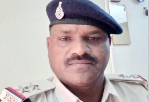 लोकायुक्त के शिकंजे में फंसा टीआई, रिश्वत लेते रंगेहाथों गिरफ्तार