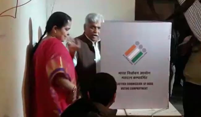 प्रभात झा के खिलाफ चुनाव आयोग ने शुरू की जांच, यह है मामला