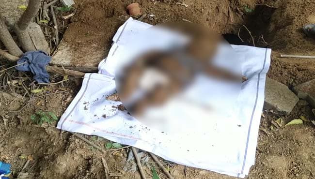 पुलिस ने सात दिन बाद मासूम का शव कब्र से निकाला, यह है मामला