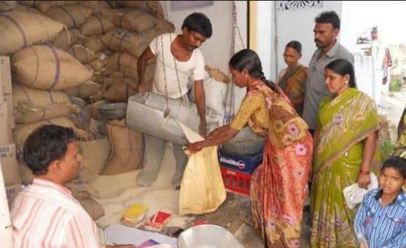 अब राशन कार्ड को ATM जैसे यूज कर सकेंगे उपभोक्ता, इन जिलों मे नई व्यवस्था लागू