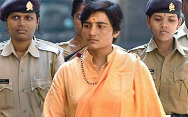 एमपी के सियासी संग्राम में ‘कोहराम’ मचाएगी साध्वी की फिल्म..?