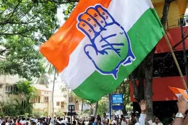 कांग्रेस में आठ सीटों पर फंसा पेंच, गुना-ग्वालियर, इंदौर पर सस्पेंस