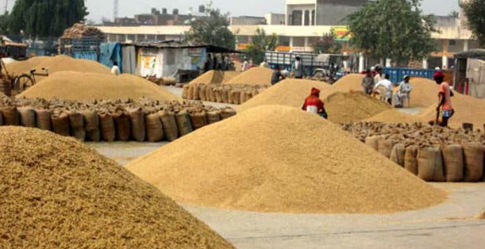 प्रदेश में मंडी टैक्स अब केवल 50 पैसे, व्यापारियों ने तोड़ी हड़ताल