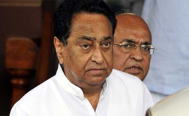 सार्वजनिक स्थानों से तत्काल हटाए बैनर-पोस्टर, मेरा फोटो हटाने में भी संकोच ना करे:कमलनाथ