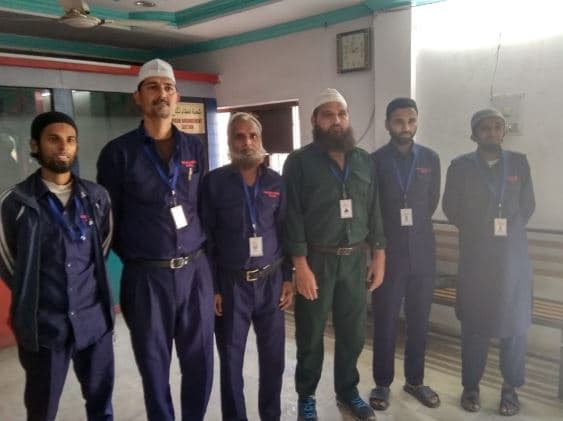 मस्जिदों, ईमाम-मोअज्जिन के इदारे में लागू हुआ गैर शरई ड्रेस कोड!