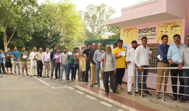 ग्वालियर: शांतिपूर्ण मतदान सम्पन्न, लगभग 59.60 प्रतिशत वोटिंग