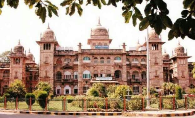 जयारोग्य अस्पताल को चाहिए मदद, क्या आप करेंगे?