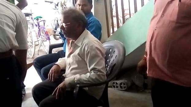 लोकायुक्त की कार्रवाई, रिश्वत लेते पटवारी रंगेहाथों गिरफ्तार