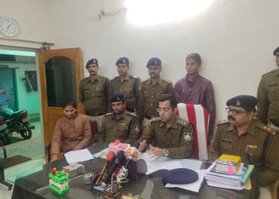 महिला के अंधेकत्ल का पर्दाफ़ाश, बेटे के दोस्त ही निकला हत्यारा
