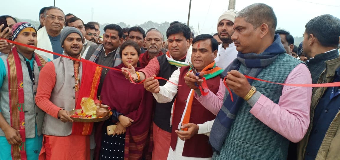 प्रभारी मंत्री यादव ने गौशाला का किया लोकार्पण
