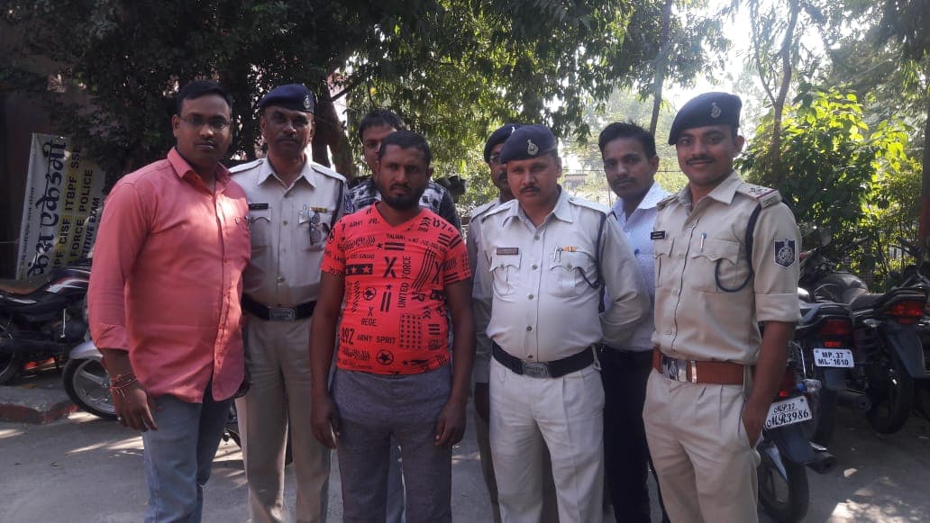 चार साल से फरार आरोपी लखन को किया गिरफ्तार