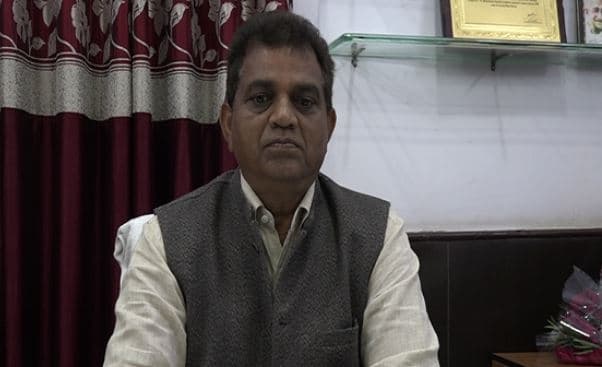 डंपर को लेकर शिवराज पर आईएएस का कटाक्ष