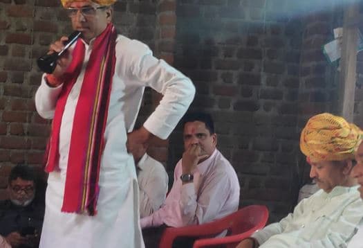 बीजेपी सांसद प्रत्याशी का ‘उबाऊ’ भाषण सुन, भरी सभा में सो गए विधायक