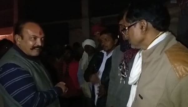 कमीशन खोरी पर भड़के कांग्रेस विधायक, कर्मचारियों को सुनाई खरी खोटी