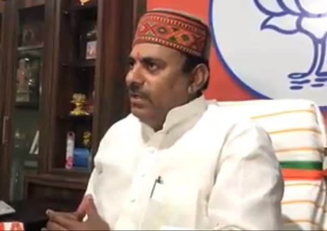 विज्ञापन पॉलिटिक्स: भाजपा विधायक ने साधा निशाना, बोले- ‘साबित हुआ कमलनाथ मजबूर सीएम’