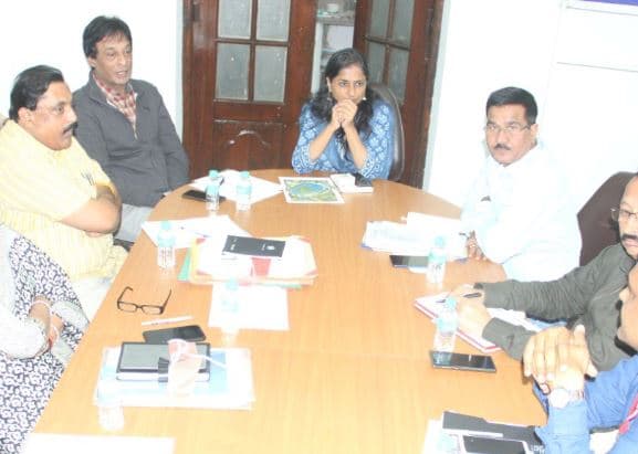 संभागायुक्त ने ऐसे किया डेंगू के खिलाफ युद्ध का एलान