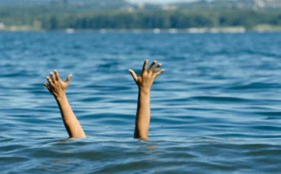 मंडला में नाव पलटने से 5 लोग डूबे, छह को बचाया, रेस्क्यू जारी