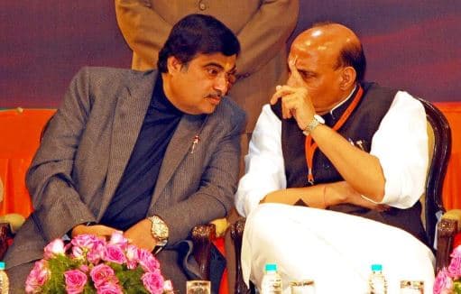मप्र के सियासी रण में दिग्गजों ने संभाला मैदान, स्टार प्रचारकों का तूफानी प्रचार