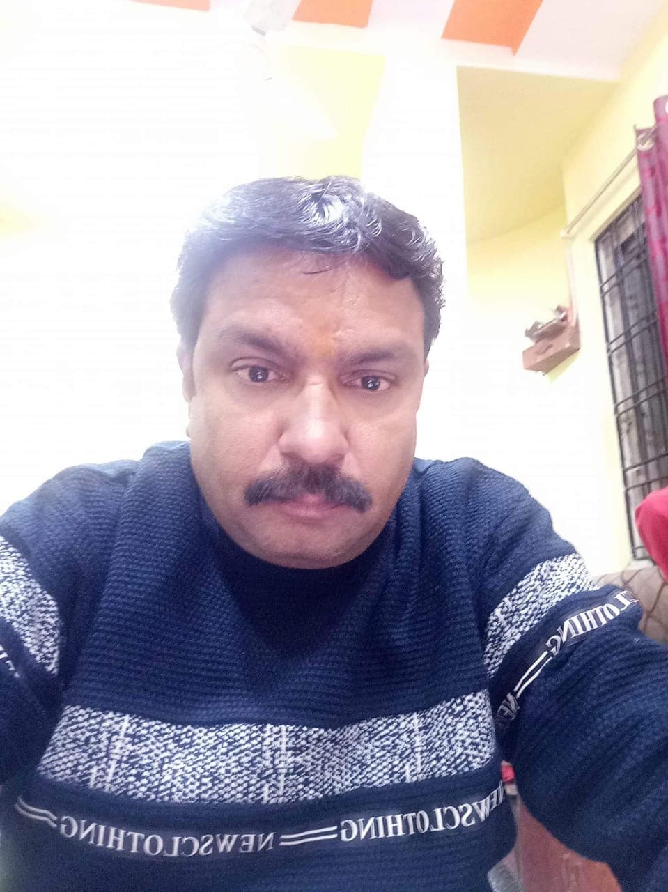इंदौर में गोली मारकर प्रॉपर्टी कारोबारी की हत्या, एक घायल, पुलिस की जांच जारी।