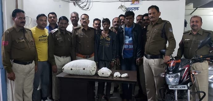 गांजा तस्करों पर सुरखी पुलिस की बड़ी कार्रवाई, 5 किलो गांजा जब्त