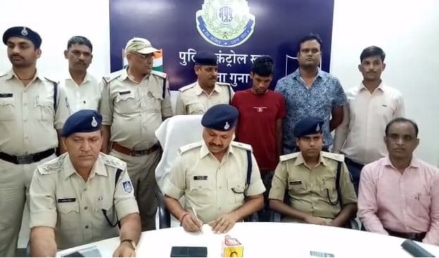 दादी और पोती की हत्या का खुलासा, छोटा बेटा निकला हत्यारा