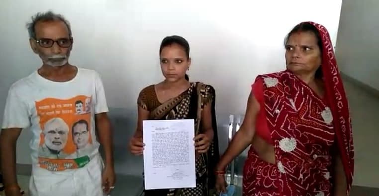“टॉयलेट एक प्रेम कथा” का असर: खुले में शौच जाना मंजूर नहीं था सिर्फ इसलिए छोड़ दी ससुराल