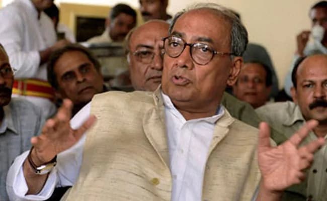 दिग्विजय के प्रति संघ के नरम रवैये के मायने