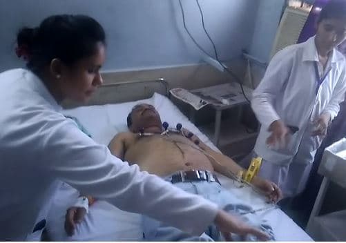 चुनाव से एक दिन पहले ड्यूटी में लगे कर्मचारी की मौत