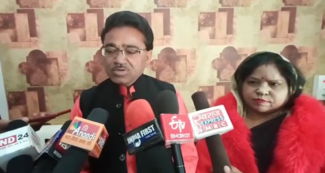 नपा अध्यक्ष पति ने प्रशासन पर लगाये भेदभाव के आरोप